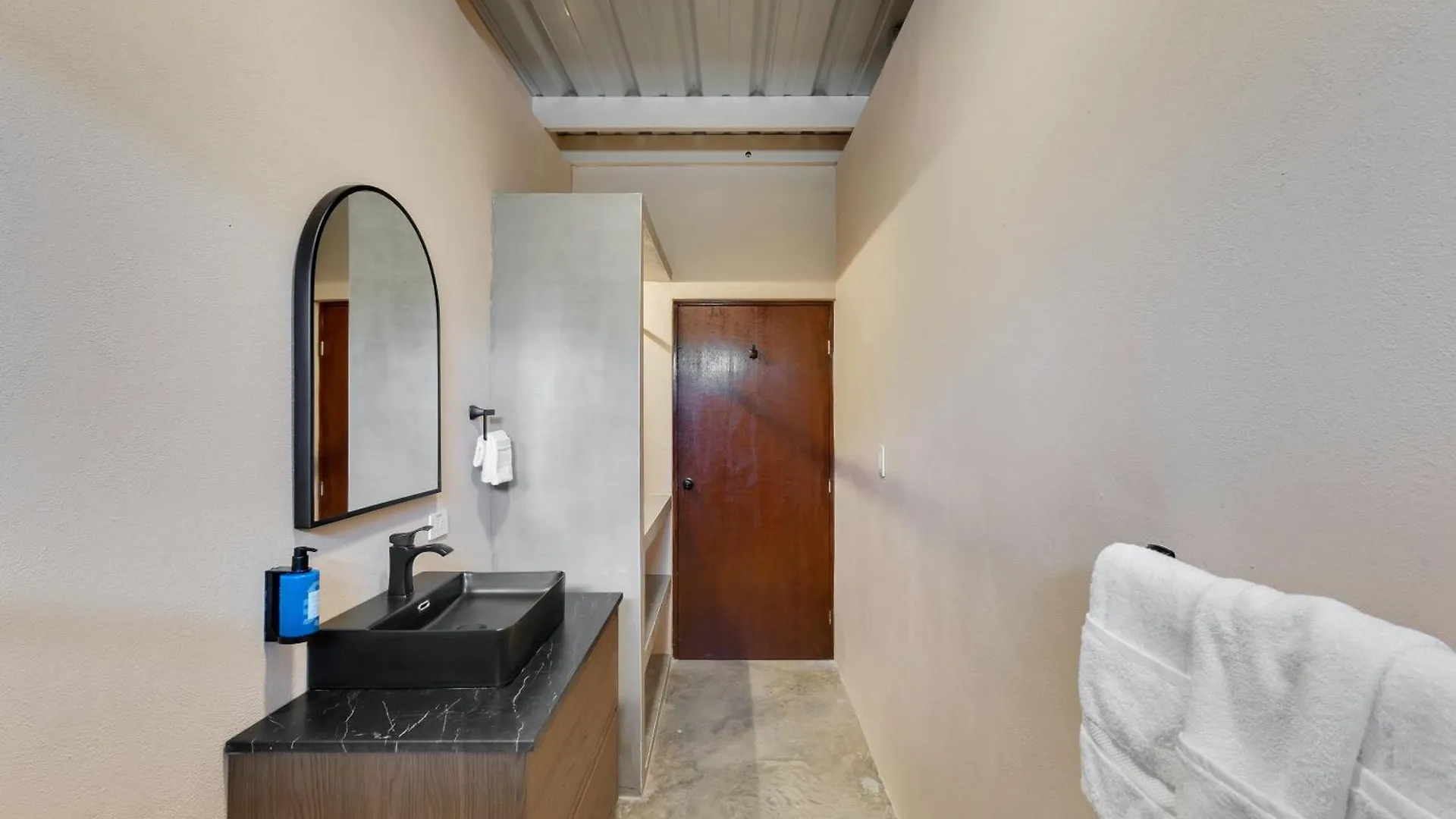 Apartmanhotel Aguadilla Surf Lodge Aguacate